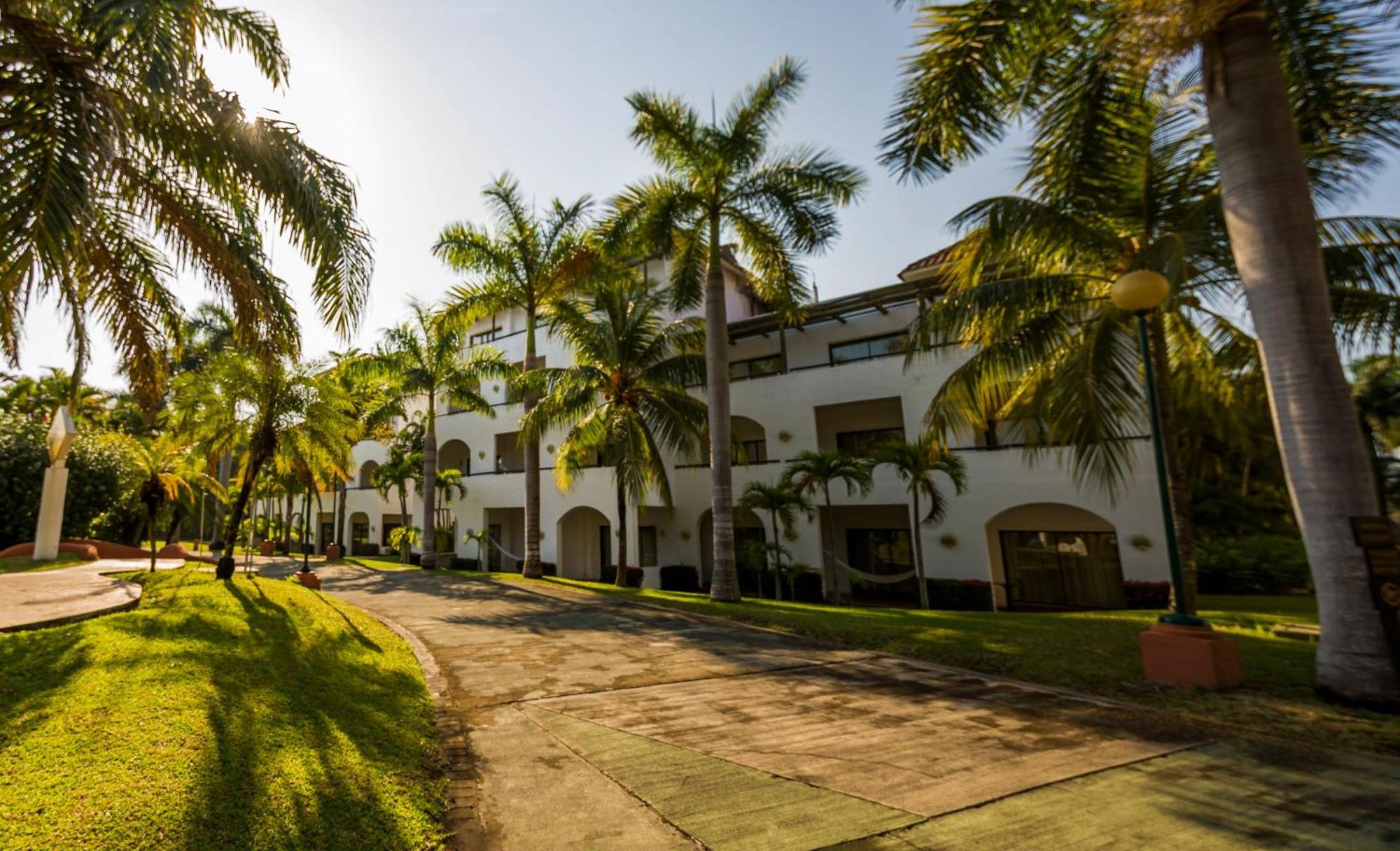 Hotel Soleil Pacifico Chulamar Ngoại thất bức ảnh