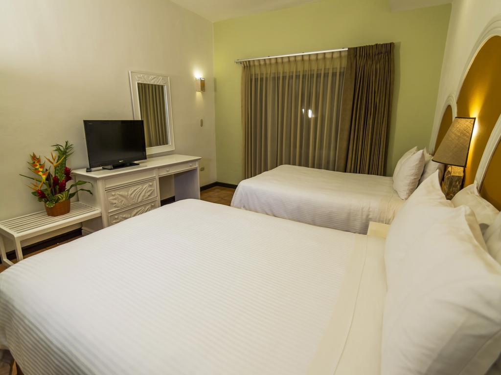 Hotel Soleil Pacifico Chulamar Phòng bức ảnh