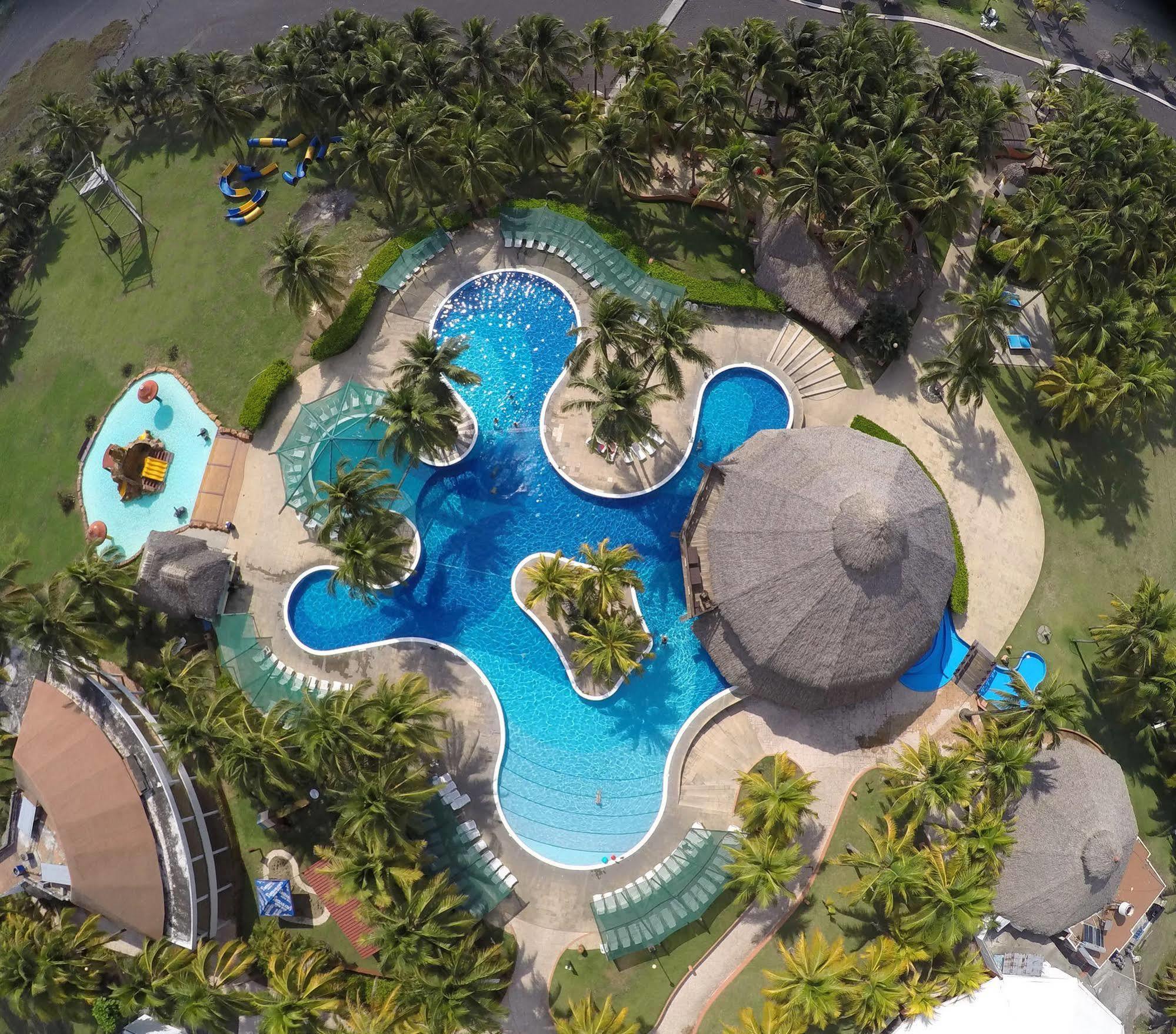 Hotel Soleil Pacifico Chulamar Ngoại thất bức ảnh