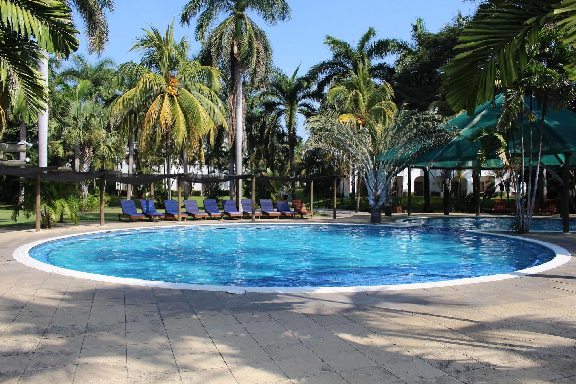 Hotel Soleil Pacifico Chulamar Ngoại thất bức ảnh