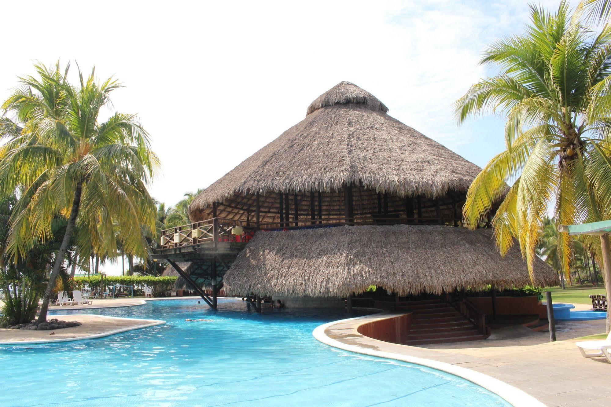Hotel Soleil Pacifico Chulamar Ngoại thất bức ảnh
